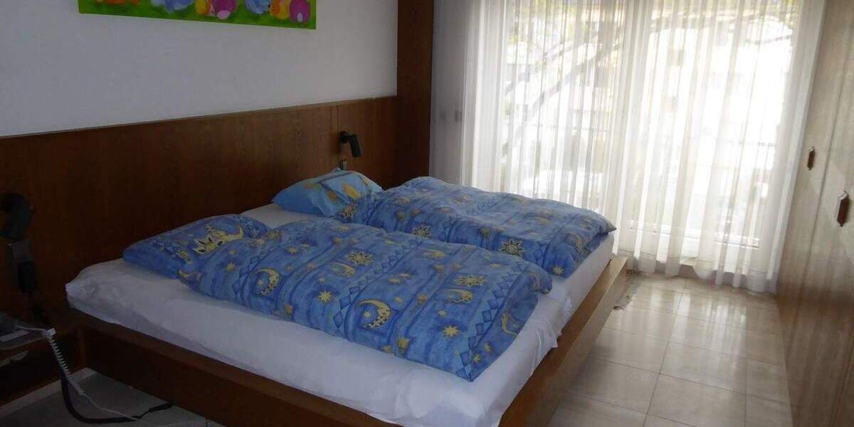 Etagenwohnung Dortmund Mitte - 3 Zimmer, 125 m&sup2;, 1.500&euro; | Angebot:25698605