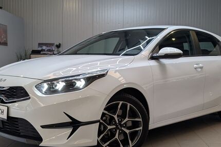 Kia ceed / Ceed 12.010 km 22.450 &euro; Menden (Sauerland) 58708