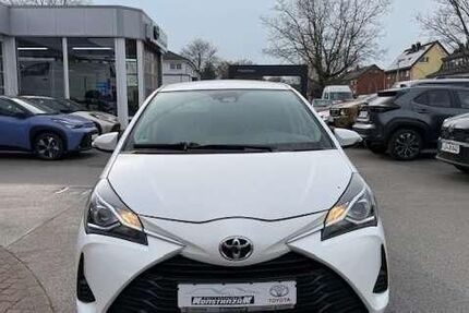 Toyota Yaris 105.254 km 8.900 &euro; Datteln 45711
