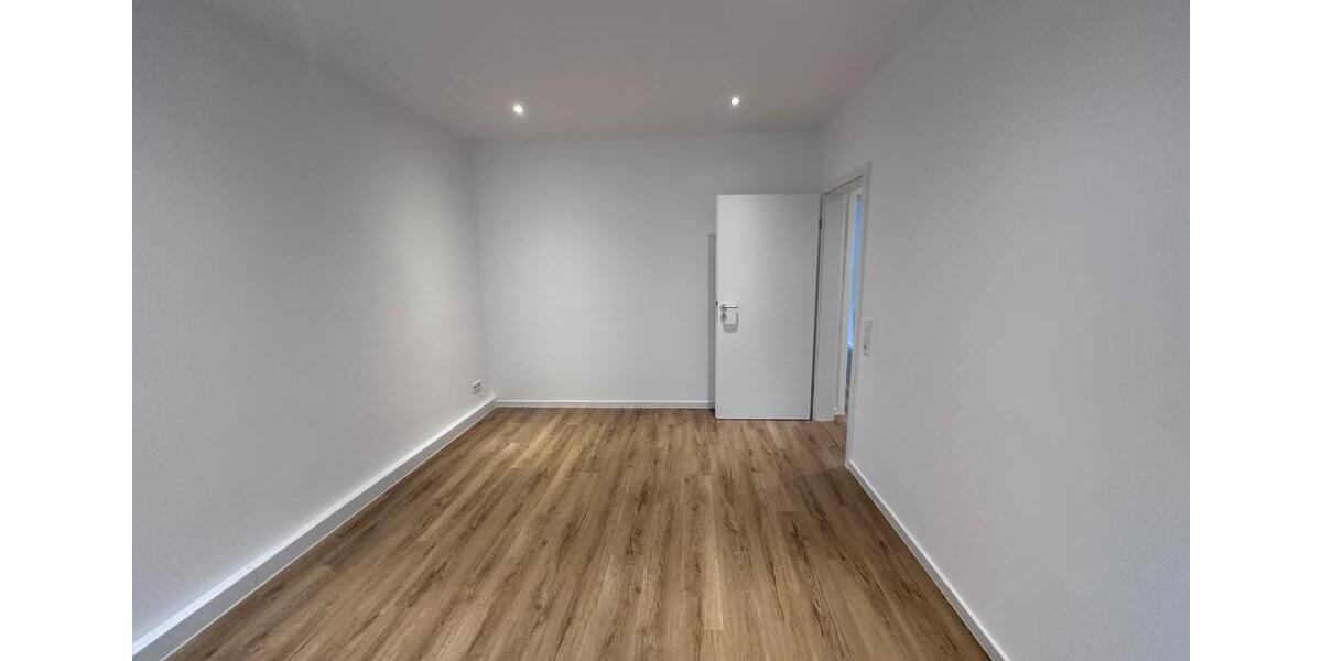 Etagenwohnung Dortmund Innenstadt Ost - 3 Zimmer, 85 m&sup2;, 1.125&euro; | Angebot:24977021