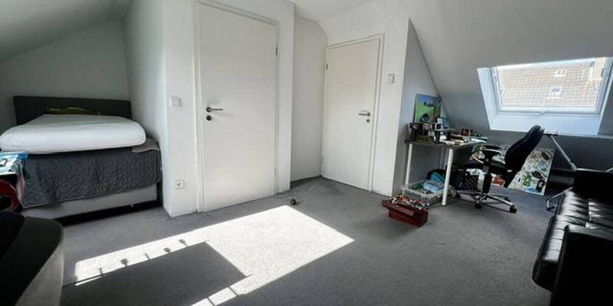 Reihenmittelhaus Bochum Eppendorf - 5 Zimmer, 130 m&sup2;, 458.000&euro; | Angebot:26038409