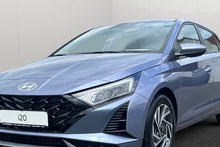 Hyundai i20 24.928 km 17.490 &euro; Castrop-Rauxel 44575