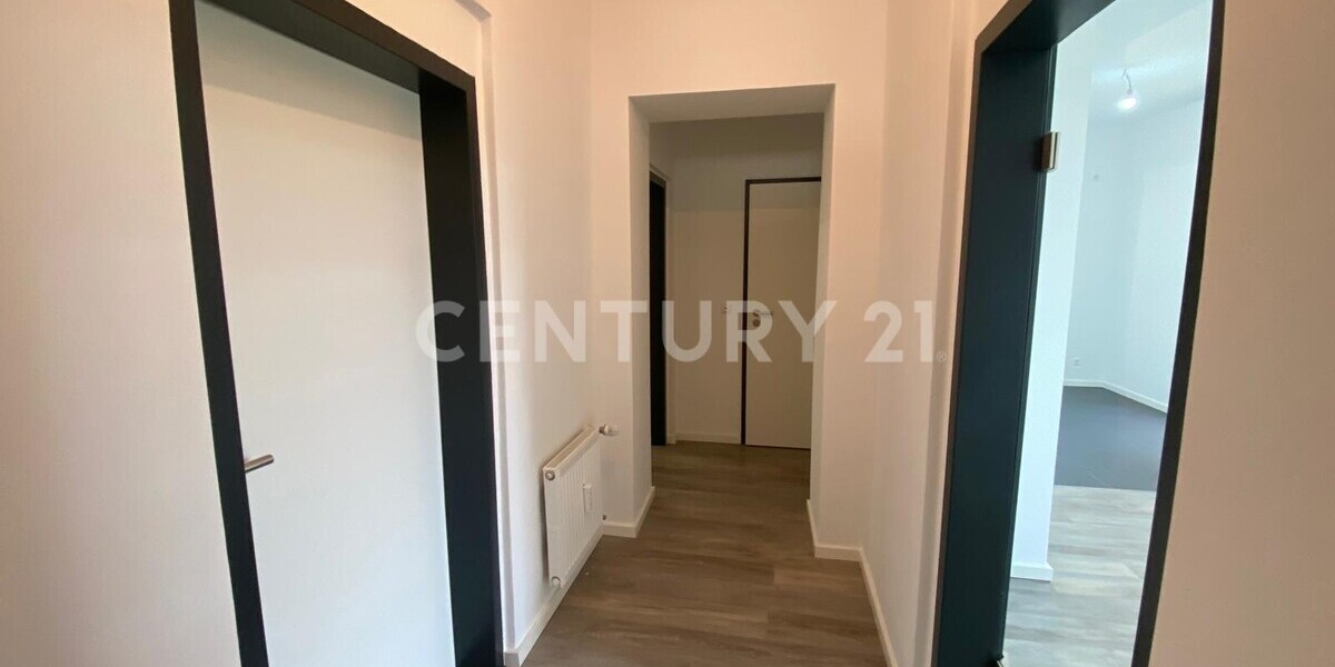 Sanierte Altbauwohnung mit Südwest Balkon im 1. Obergeschoss - Erdgeschoßwohnung Dortmund Mengede | Angebot:23354914