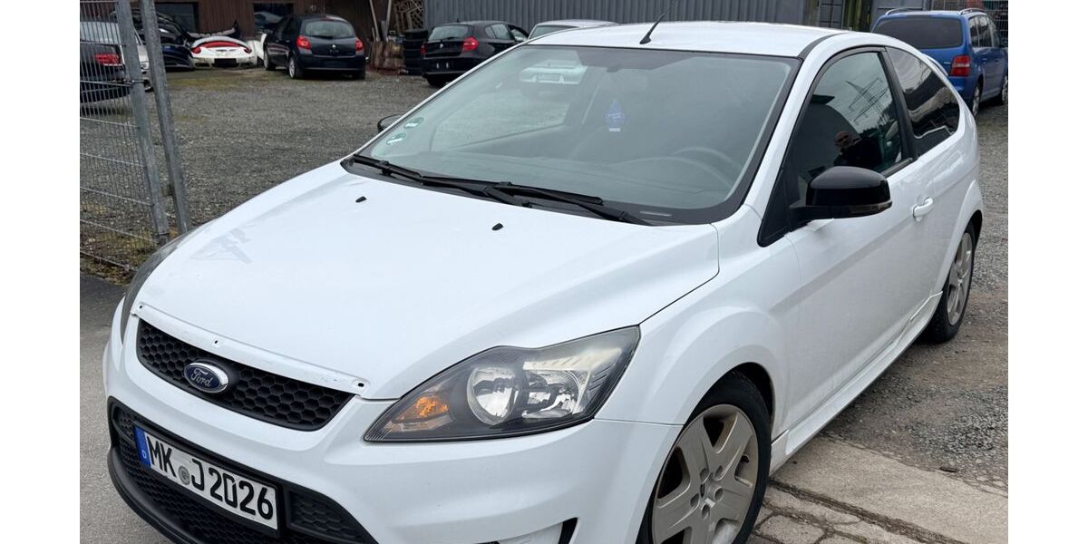 Ford Focus 250.000 km 1.900 &euro; Werdohl 58791