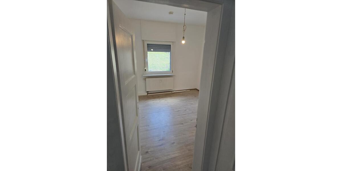 Etagenwohnung Hemer - 2 Zimmer, 58 m&sup2;, 410&euro; | Angebot:25962576