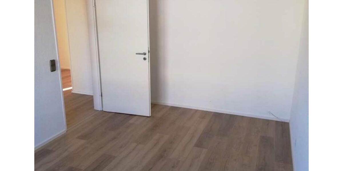 Etagenwohnung Hagen Hagen-Mitte - 3 Zimmer, 80 m&sup2;, 640&euro; | Angebot:26019130