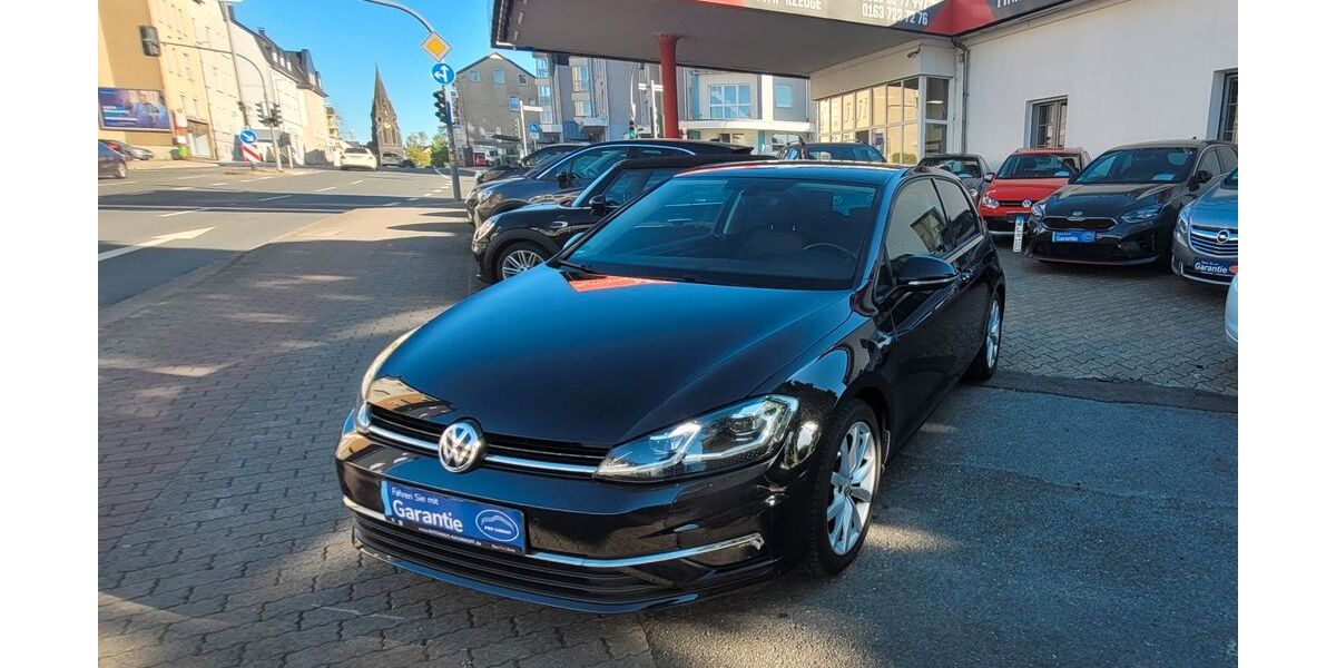 VW Golf 107.000 km 11.000 &euro; Lüdenscheid 58509