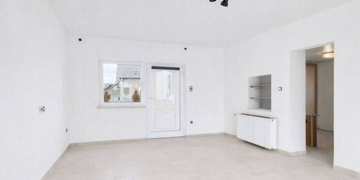 Doppelhaushälfte Hamm Herringen - 3 Zimmer, 94 m&sup2;, 180.000&euro; | Angebot:26017003