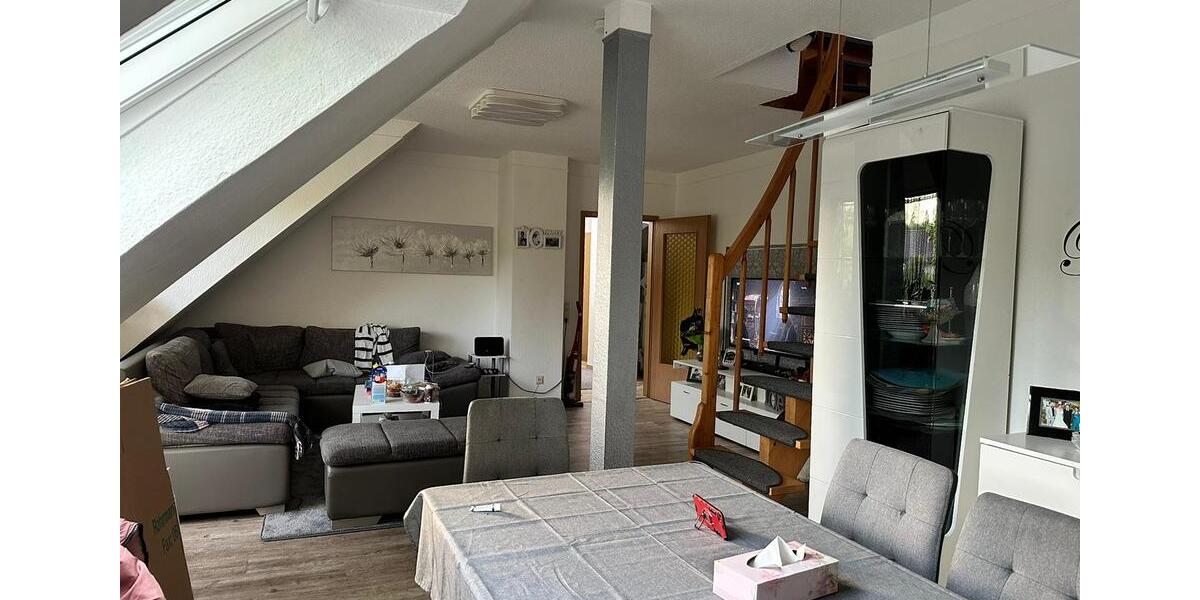 Dachgeschoßwohnung Halver - 4.5 Zimmer, 100 m&sup2;, 850&euro; | Angebot:27545449