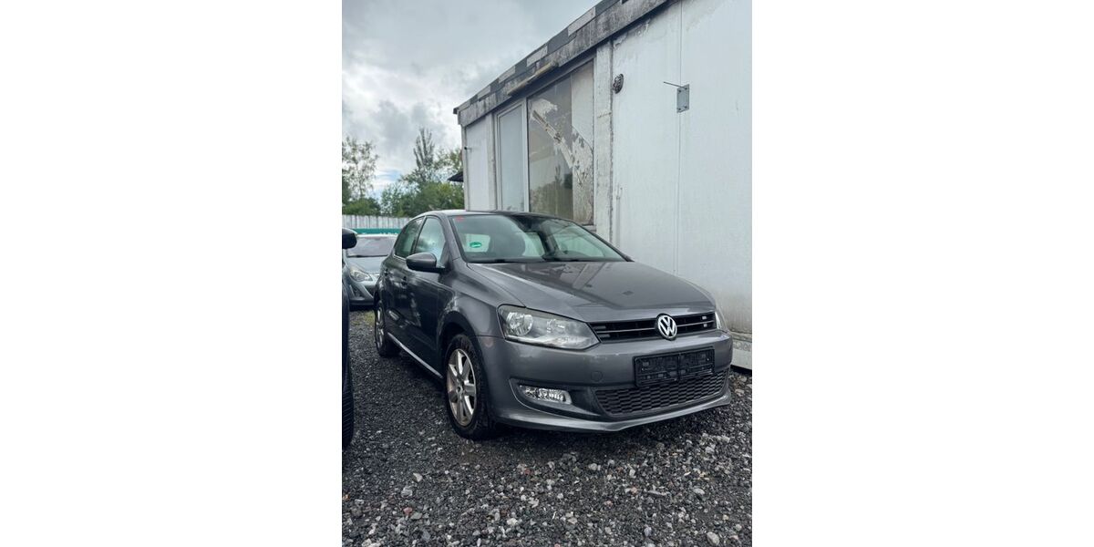 VW Polo 57.684 km 4.999 &euro; Eving 44339