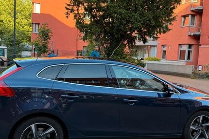 Volvo V40 187.000 km 9.200 &euro; bochum 44867