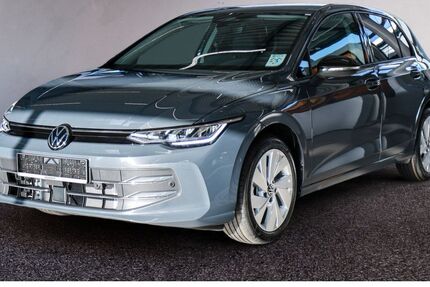 VW Golf 4.999 km 31.990 &euro; Menden 58706