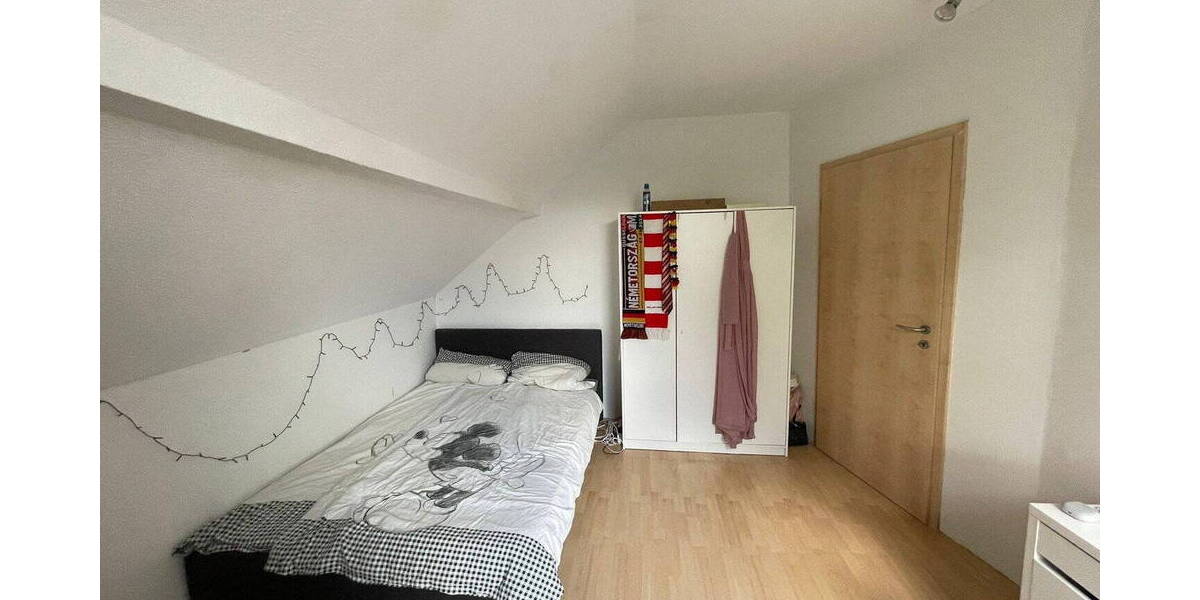Etagenwohnung Bochum Linden - 3 Zimmer, 89 m&sup2;, 695&euro; | Angebot:26809697