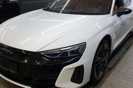 Audi RS e-tron GT 71.795 km 55.840 &euro; Hagen 58091