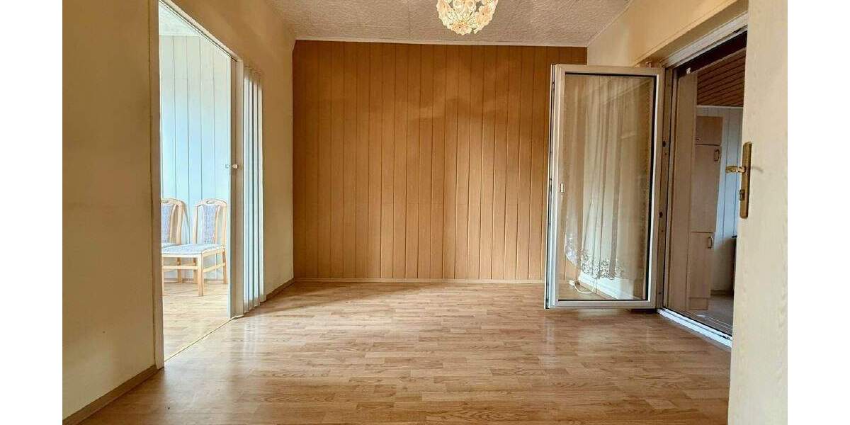 Einfamilienhaus Menden Mitte - 6 Zimmer, 169 m&sup2;, 210.000&euro; | Angebot:25706735
