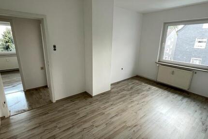 Wohnung Ennepetal - 2 Zimmer, 60 m&sup2;, 650&euro; | Angebot:26038714