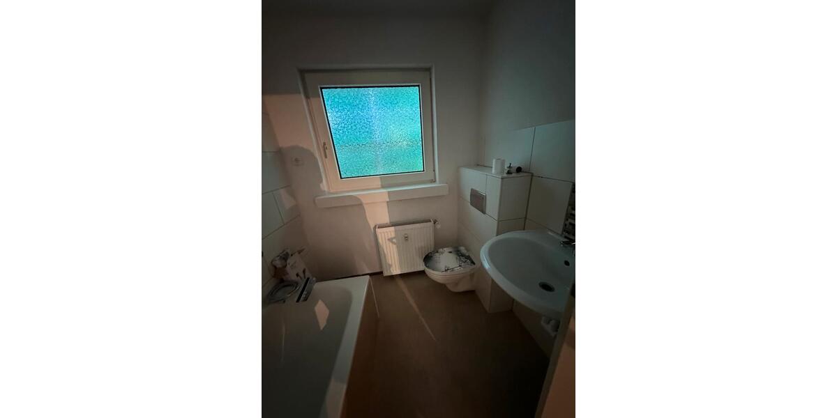 Etagenwohnung Schalksmühle - 3 Zimmer, 79 m&sup2;, 900&euro; | Angebot:27617604