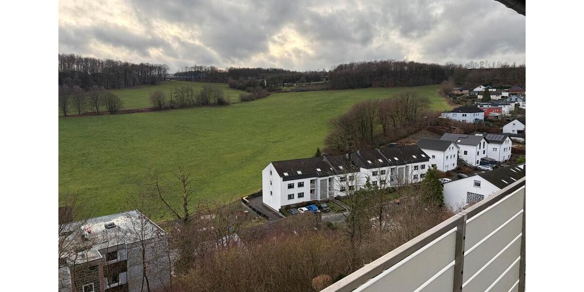 Etagenwohnung Lüdenscheid Augustenthal - 4.5 Zimmer, 106 m&sup2;, 1.150&euro; | Angebot:24801812