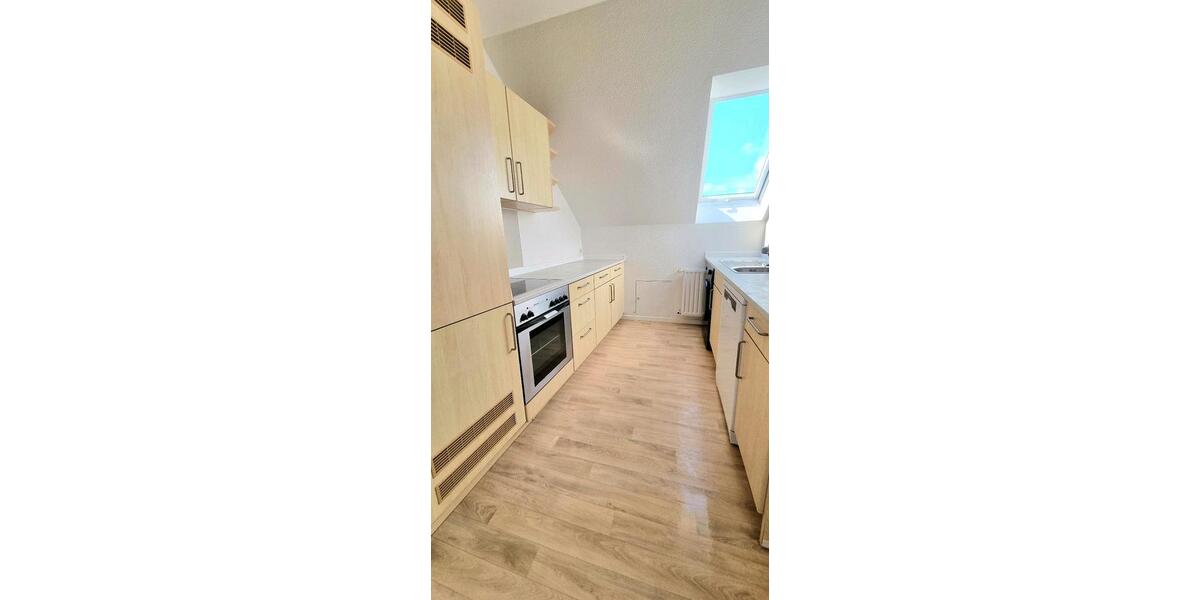 Dachgeschoßwohnung Dortmund Huckarde - 3.5 Zimmer, 75 m&sup2;, 750&euro; | Angebot:26675439