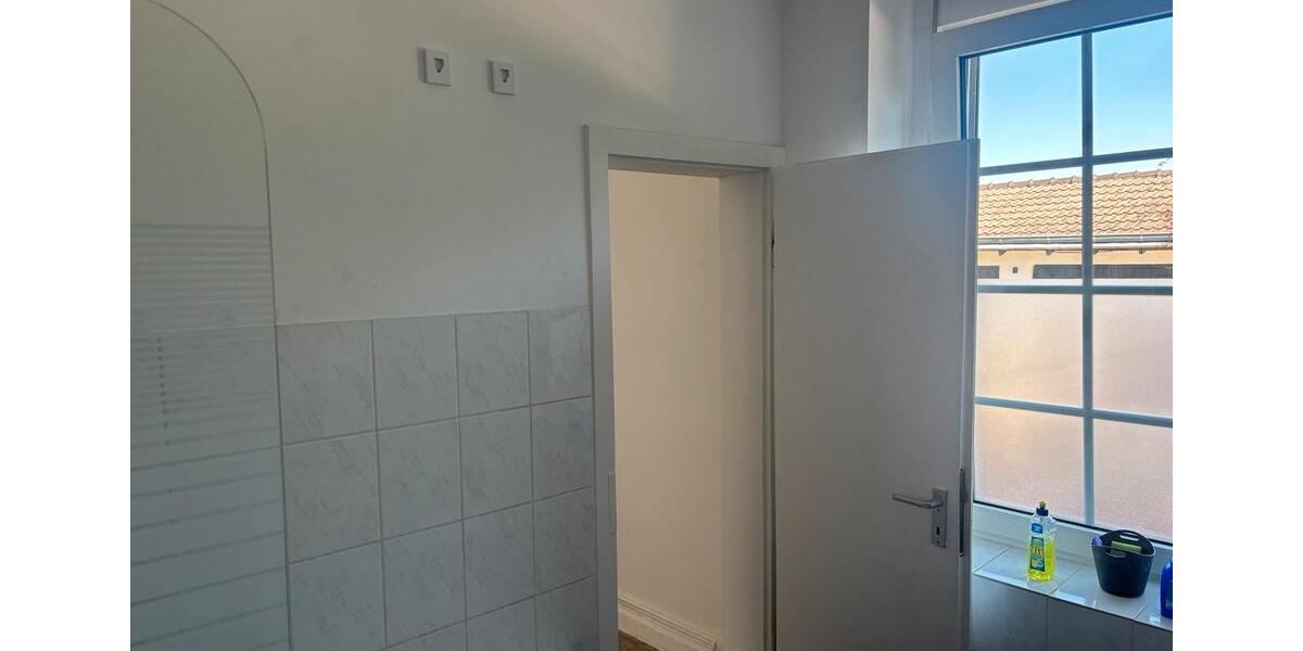 Erdgeschoßwohnung Bochum Höntrop - 2 Zimmer, 44 m&sup2;, 600&euro; | Angebot:26676677