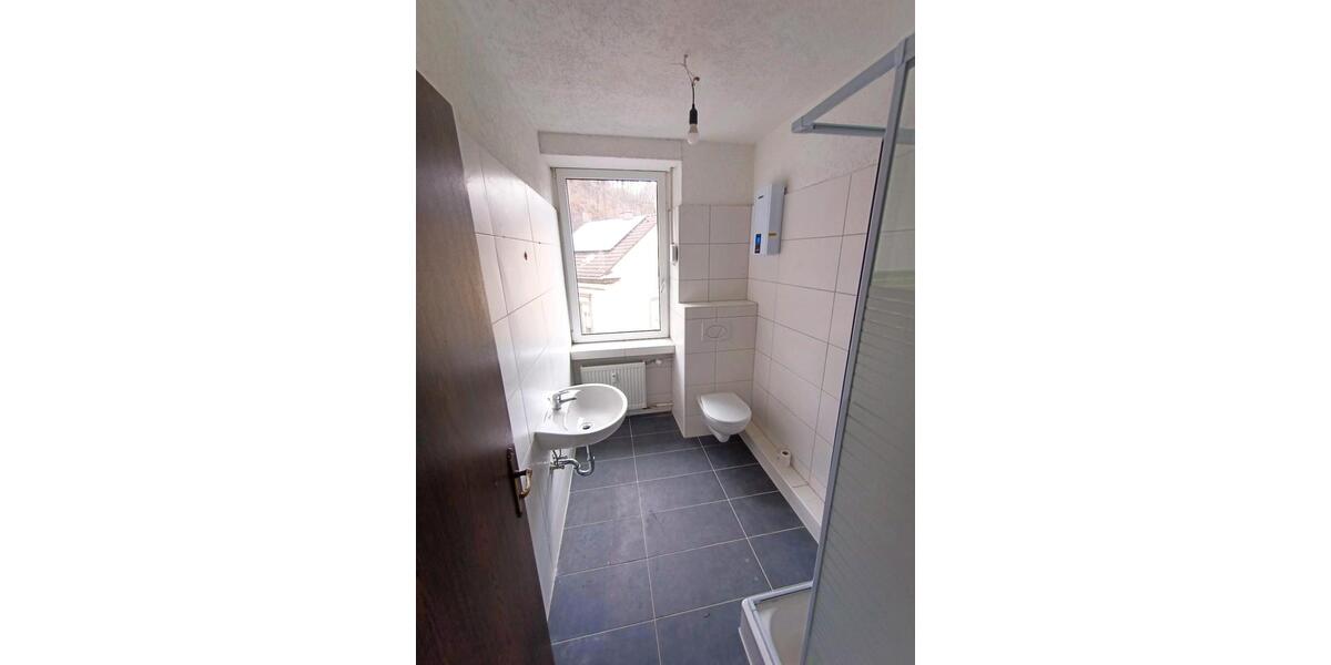 Etagenwohnung Werdohl - 3 Zimmer, 80 m&sup2;, 850&euro; | Angebot:26359722