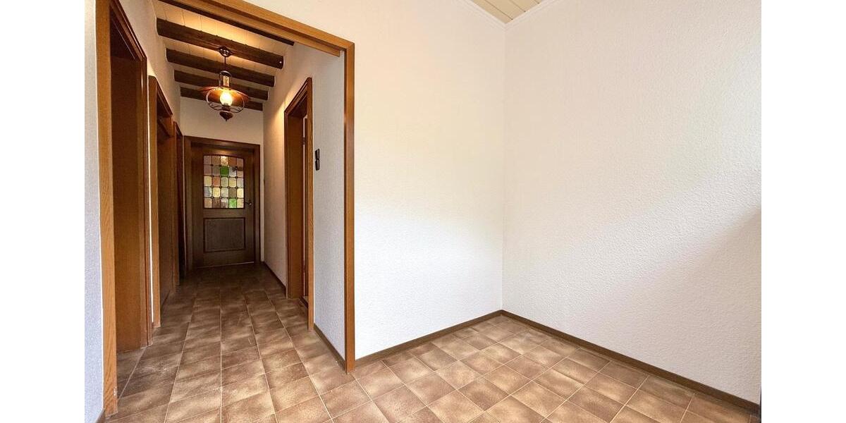 Etagenwohnung Altena - 2 Zimmer, 75 m&sup2;, 480&euro; | Angebot:26662694