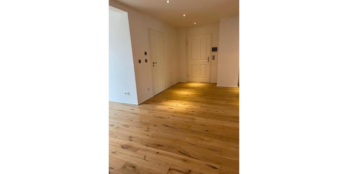 Dachgeschoßwohnung Hagen Hagen-Nord - 2 Zimmer, 60 m&sup2;, 699&euro; | Angebot:26180123