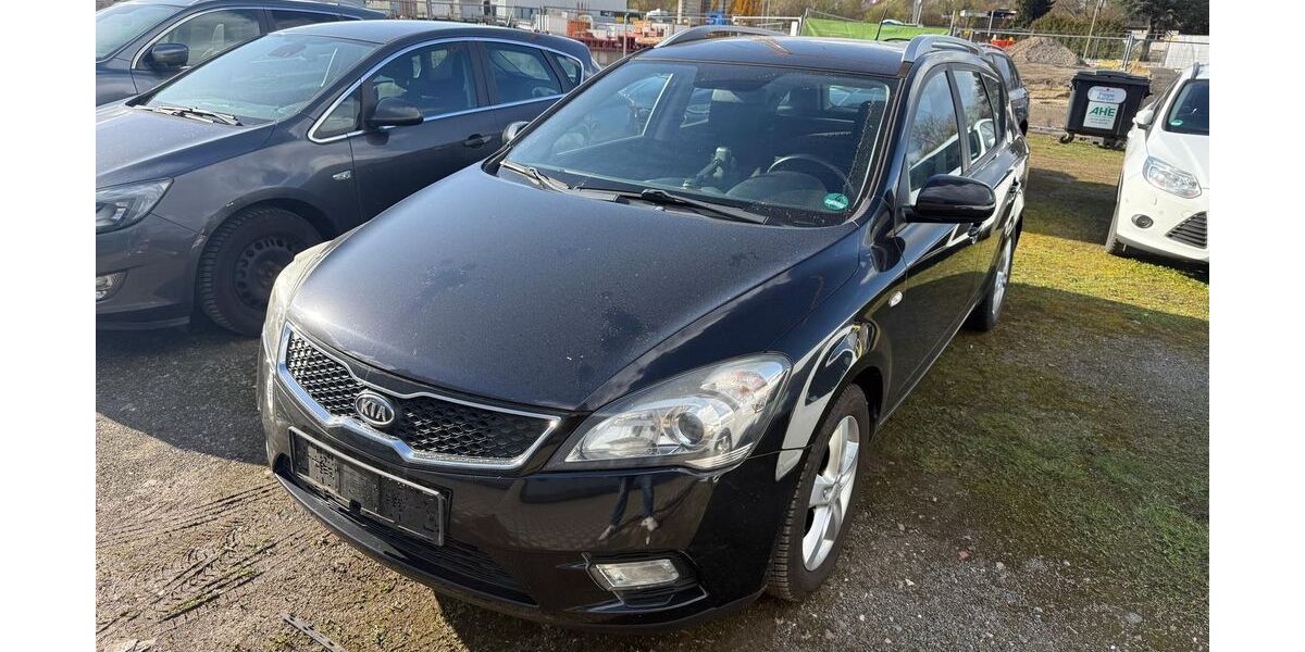 Kia ceed Sportswagon 151.000 km 3.940 &euro; Wetter 58300
