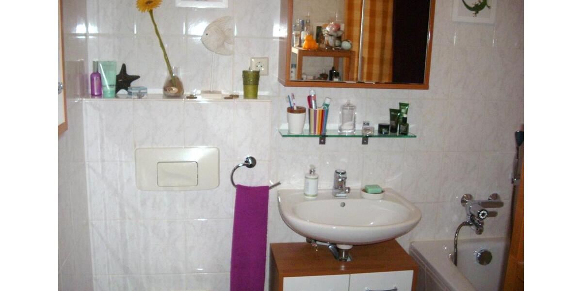 Hochparterre Herdecke - 3 Zimmer, 90 m&sup2;, 650&euro; | Angebot:26662678