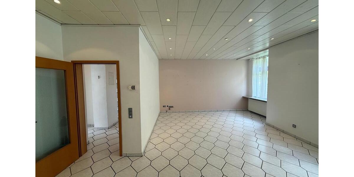 Etagenwohnung Hagen Hagen-Nord - 4 Zimmer, 112 m&sup2;, 1.200&euro; | Angebot:25600752