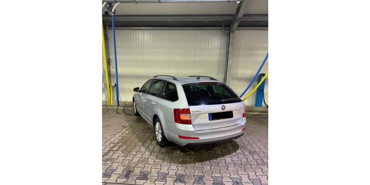 Skoda Octavia 300.000 km 5.800 &euro; Dortmund 44147