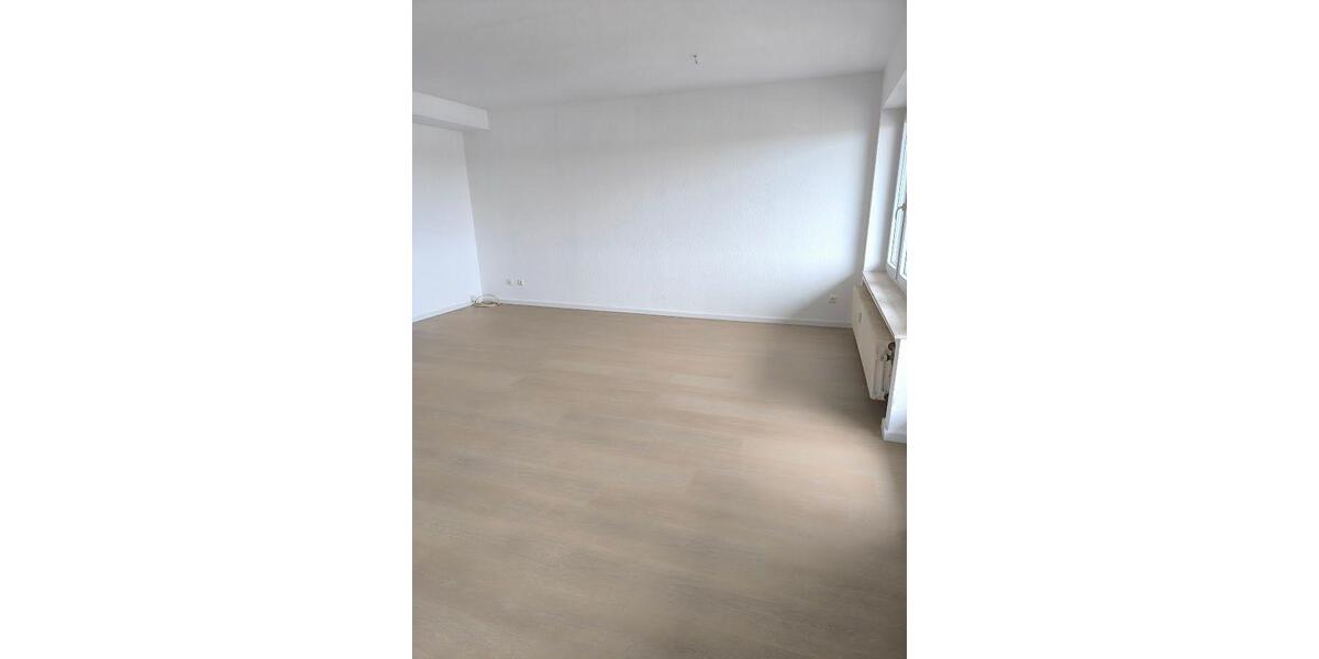 Etagenwohnung Iserlohn - 3 Zimmer, 81 m&sup2;, 465&euro; | Angebot:23879600