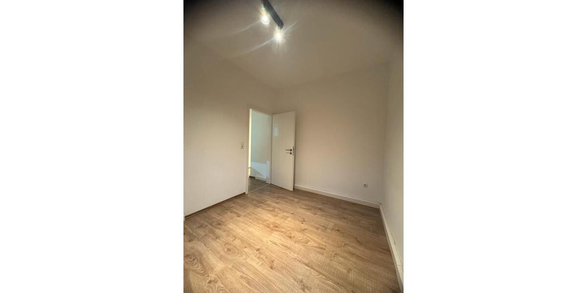 Etagenwohnung Lüdenscheid Othlinghausen - 3 Zimmer, 65 m&sup2;, 510&euro; | Angebot:25085005