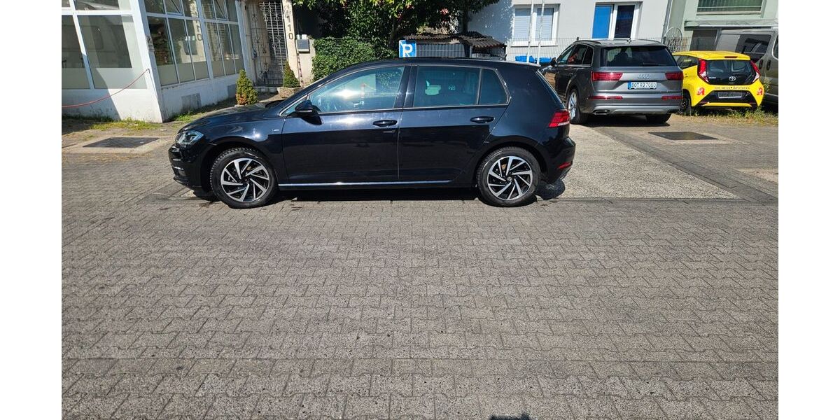 VW Golf 226.158 km 9.499 &euro; Datteln 45711