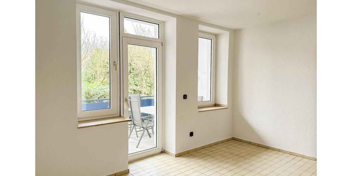 Etagenwohnung Bochum Wiemelhausen - 2.5 Zimmer, 72 m&sup2;, 680&euro; | Angebot:25433181