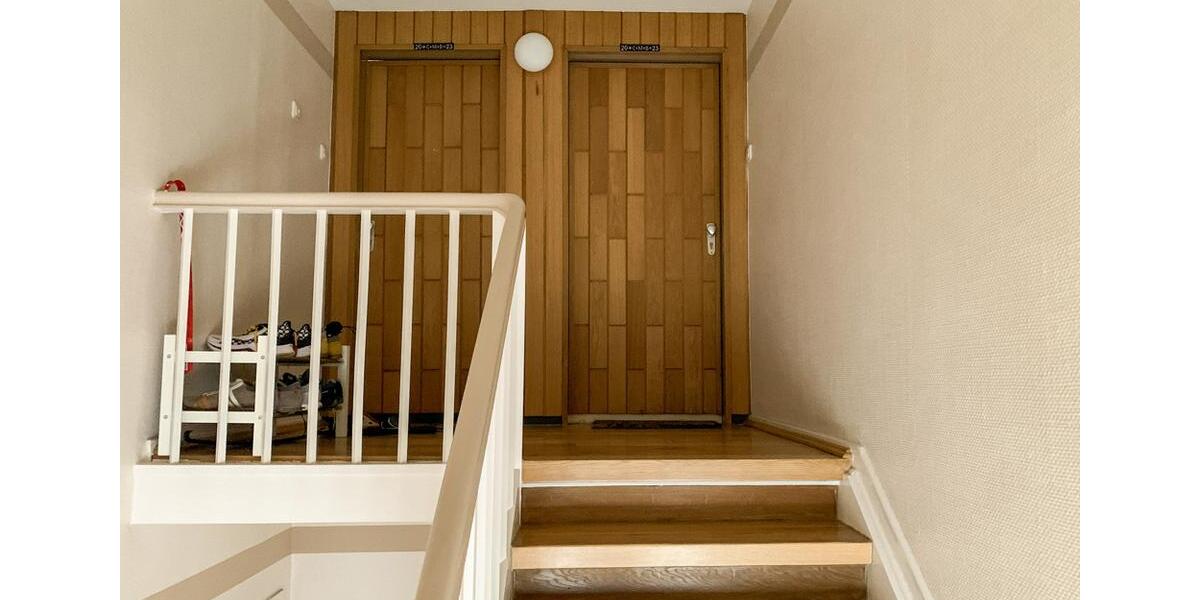 Dachgeschoßwohnung Bochum Wiemelhausen - 2.5 Zimmer, 60 m&sup2;, 495&euro; | Angebot:25220406