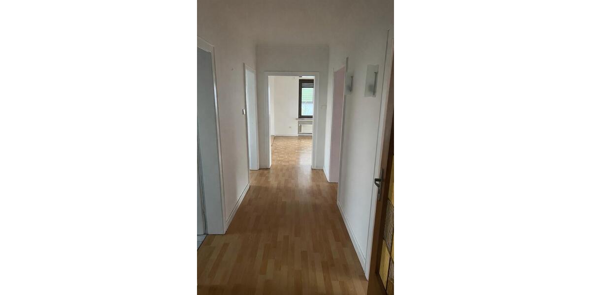 Maisonettenwohnung Lüdenscheid Staberg - 6 Zimmer, 160 m&sup2;, 1.250&euro; | Angebot:26026042