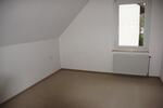 Dachgeschoßwohnung Ennepetal - 2 Zimmer, 79 m&sup2;, 400&euro; | Angebot:25433279