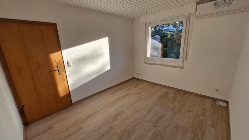 Erdgeschoßwohnung Wetter (Ruhr) - 2 Zimmer, 60 m&sup2;, 800&euro; | Angebot:27594749