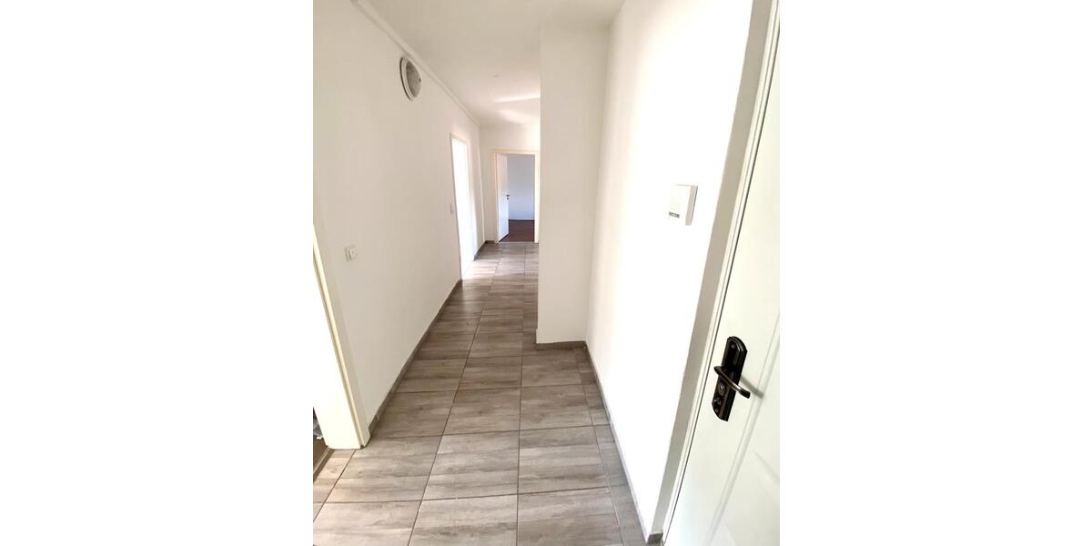 Dachgeschoßwohnung Hagen Hagen-Mitte - 3 Zimmer, 85 m&sup2;, 139.000&euro; | Angebot:24776629