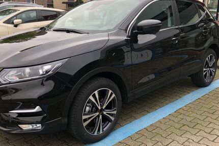 Nissan Qashqai 123.000 km 14.500 &euro; Lünen 44532