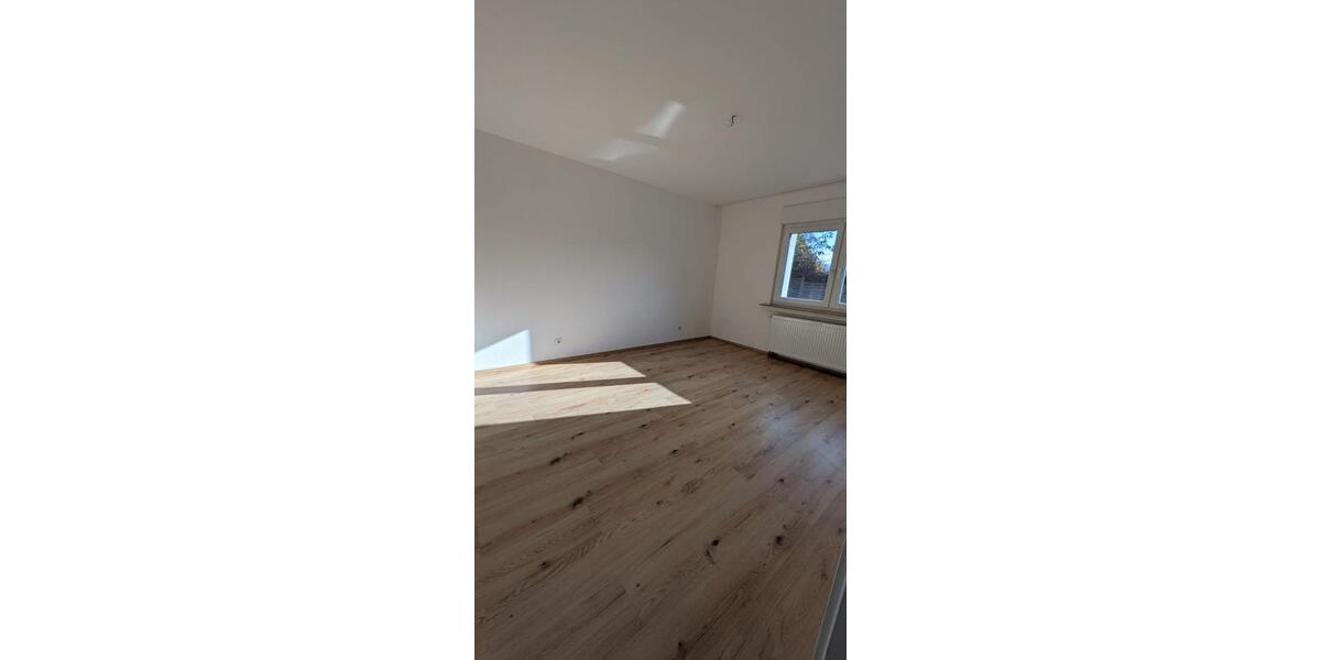 Erdgeschoßwohnung Arnsberg Rusch - 3 Zimmer, 75 m&sup2;, 675&euro; | Angebot:25988588