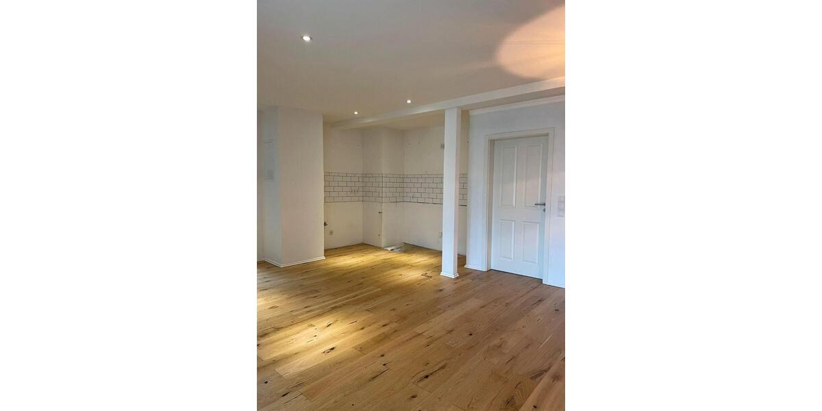Dachgeschoßwohnung Hagen Hagen-Nord - 2 Zimmer, 60 m&sup2;, 699&euro; | Angebot:26180123