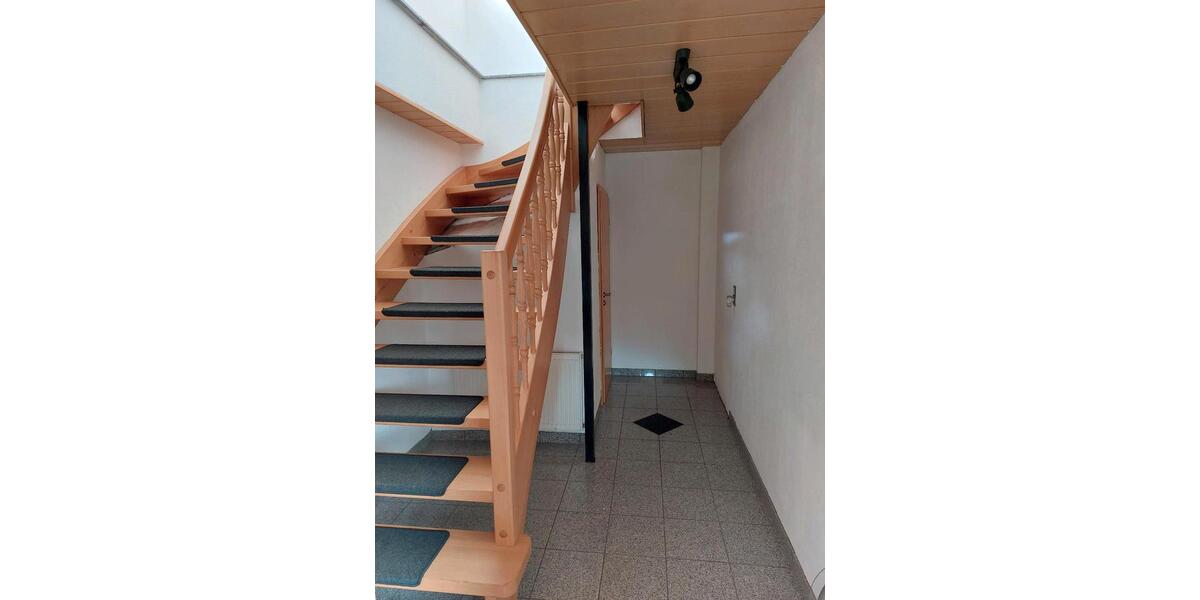 Etagenwohnung Gevelsberg - 4 Zimmer, 110 m&sup2;, 780&euro; | Angebot:25857350