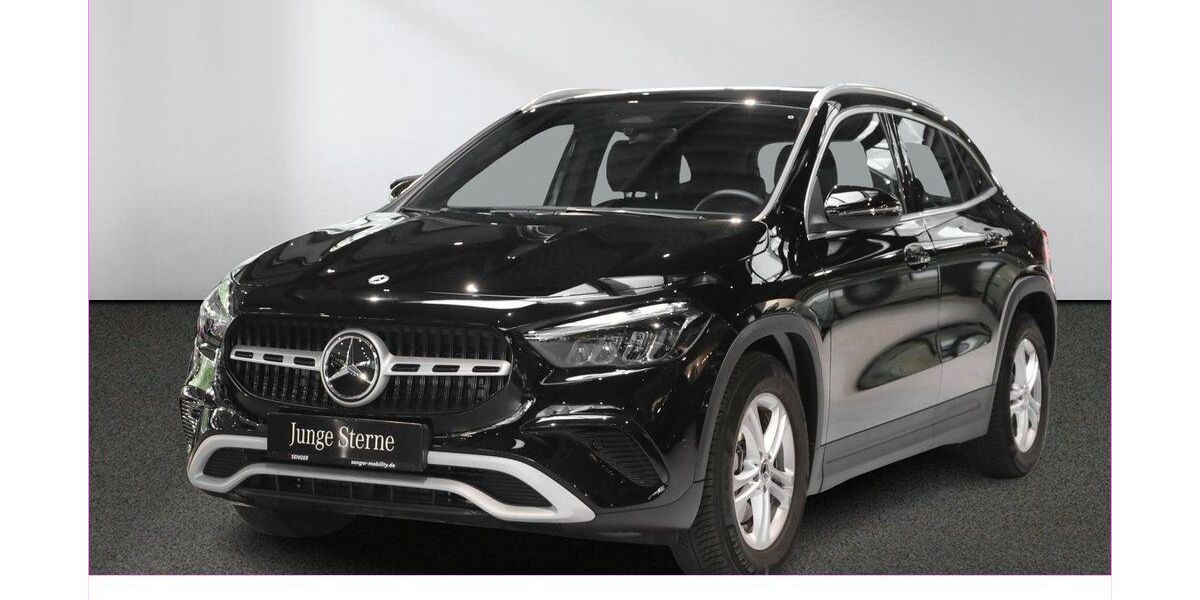 Mercedes-Benz GLA 200 8.064 km 33.490 &euro; Dortmund 44147