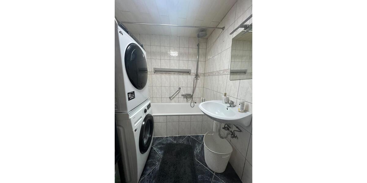 Erdgeschoßwohnung Neuenrade - 3 Zimmer, 83 m&sup2;, 550&euro; | Angebot:27578005