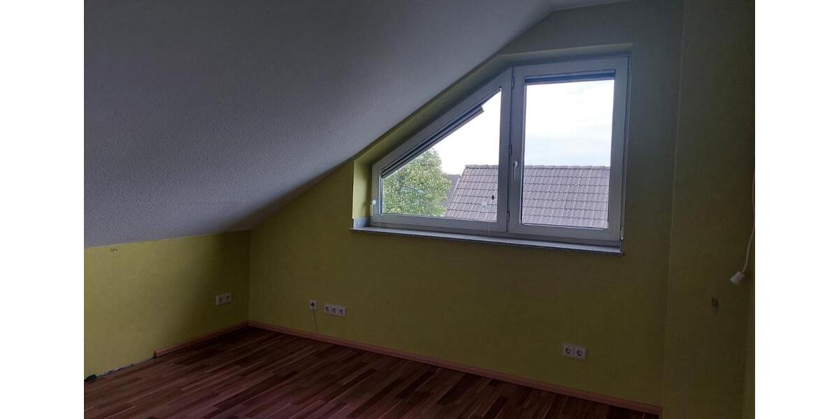 Dachgeschoßwohnung Witten Rüdinghausen - 3 Zimmer, 93 m&sup2;, 837&euro; | Angebot:26482654