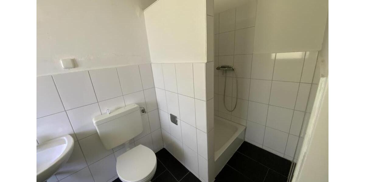 Erdgeschoßwohnung Witten Annen - 1 Zimmer, 46 m&sup2;, 349&euro; | Angebot:26089489