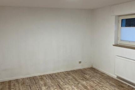 Wohnung Holzwickede - 1.5 Zimmer, 39 m&sup2;, 350&euro; | Angebot:26031701