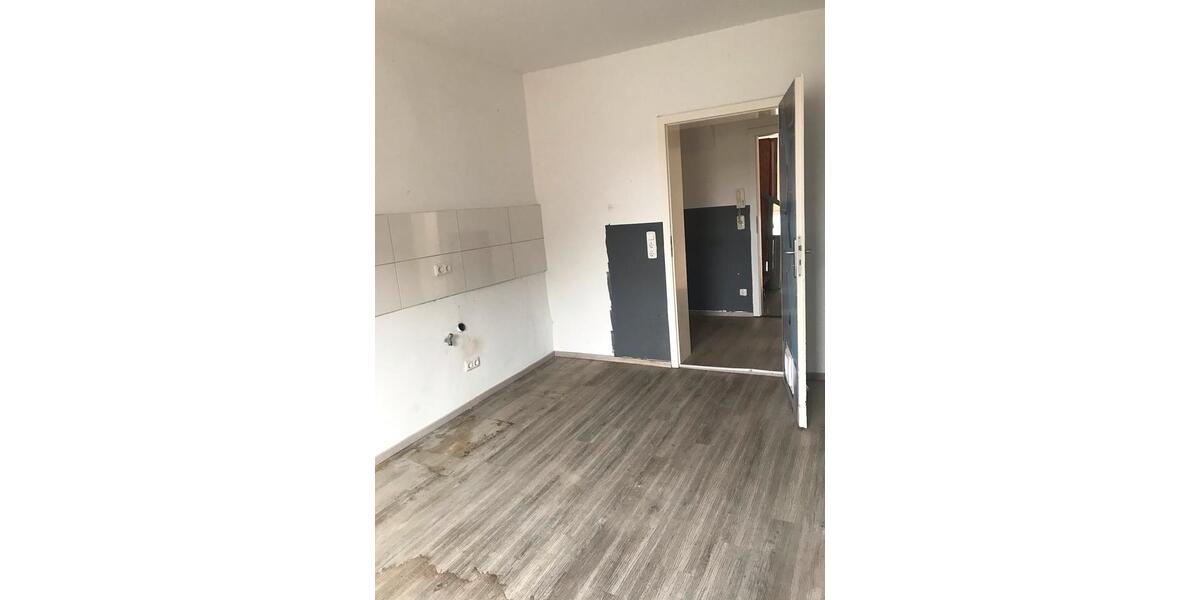 Etagenwohnung Bochum Bochum-Mitte - 4.5 Zimmer, 110 m&sup2;, 1.100&euro; | Angebot:25602107